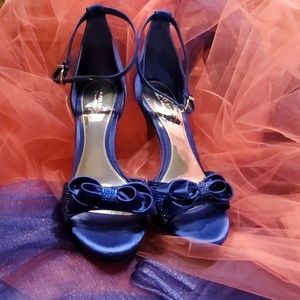 Gianni Bini Royal Blue satin platforms